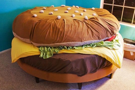 burgerbed.jpg